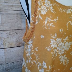 Wallflower Tops - Wallflower Top Wallflower Tops - Wallflower Top